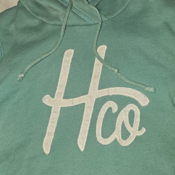 Hollister Women's Green Hoodie XS - Picture 2 of 5